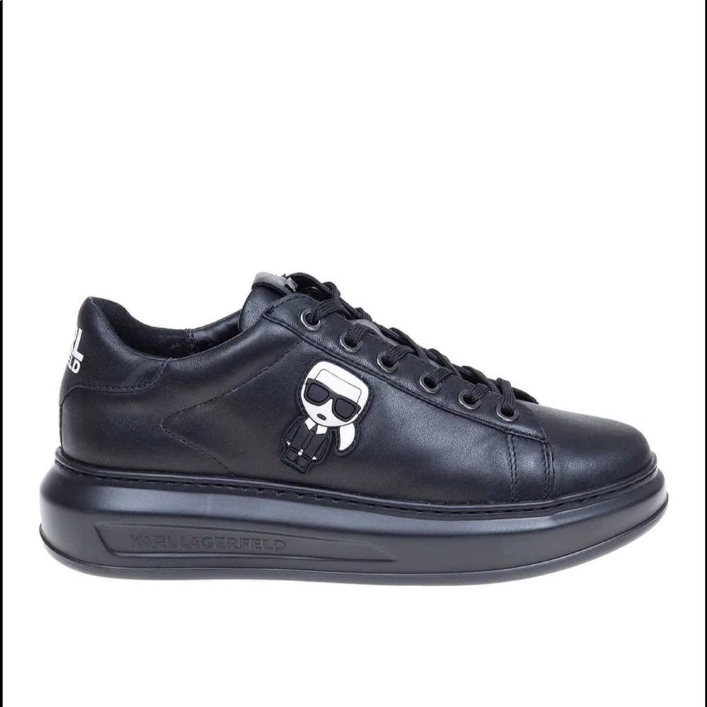 All black K/IKONIK KAPRI SNEAKERS
